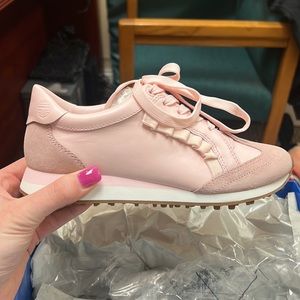 Tory Sport Golf Ruffle Trainer Shoes Size 5